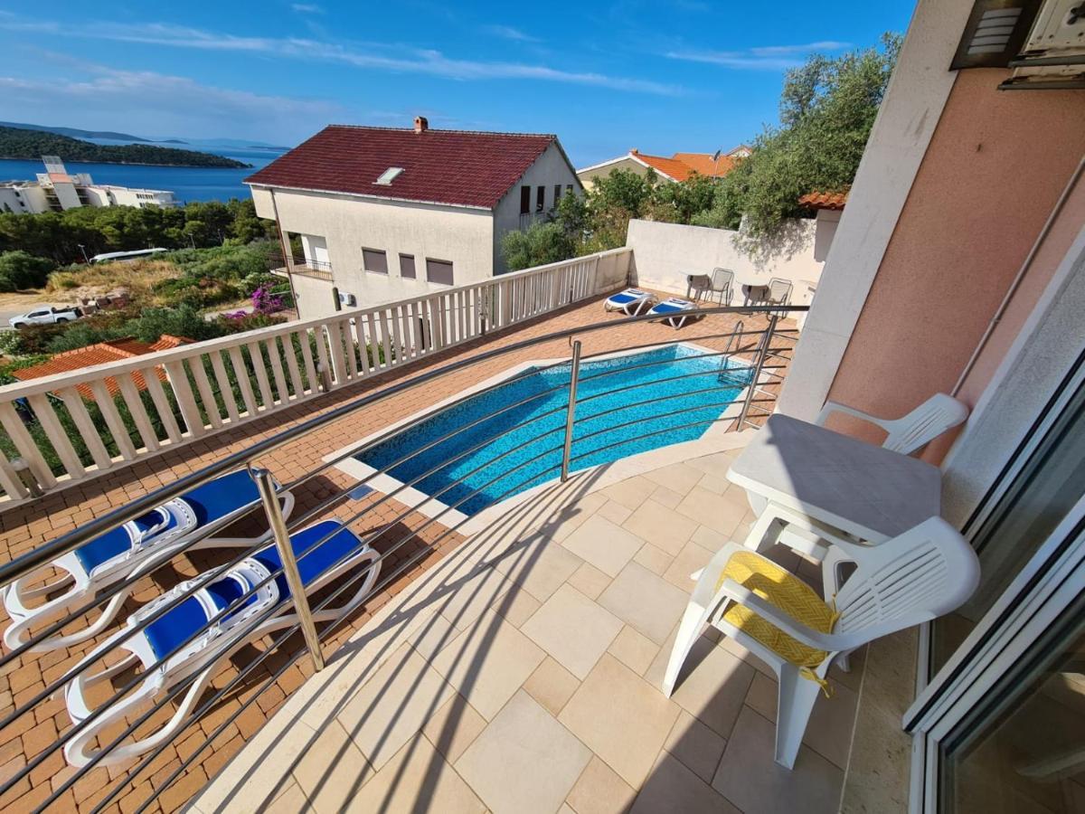 Villa Luciana Trogir Buitenkant foto