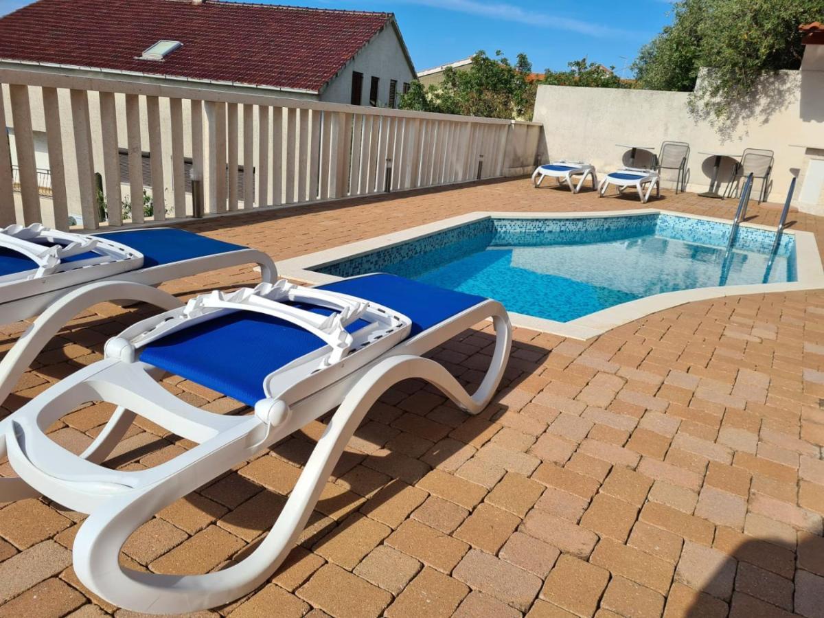 Villa Luciana Trogir Buitenkant foto