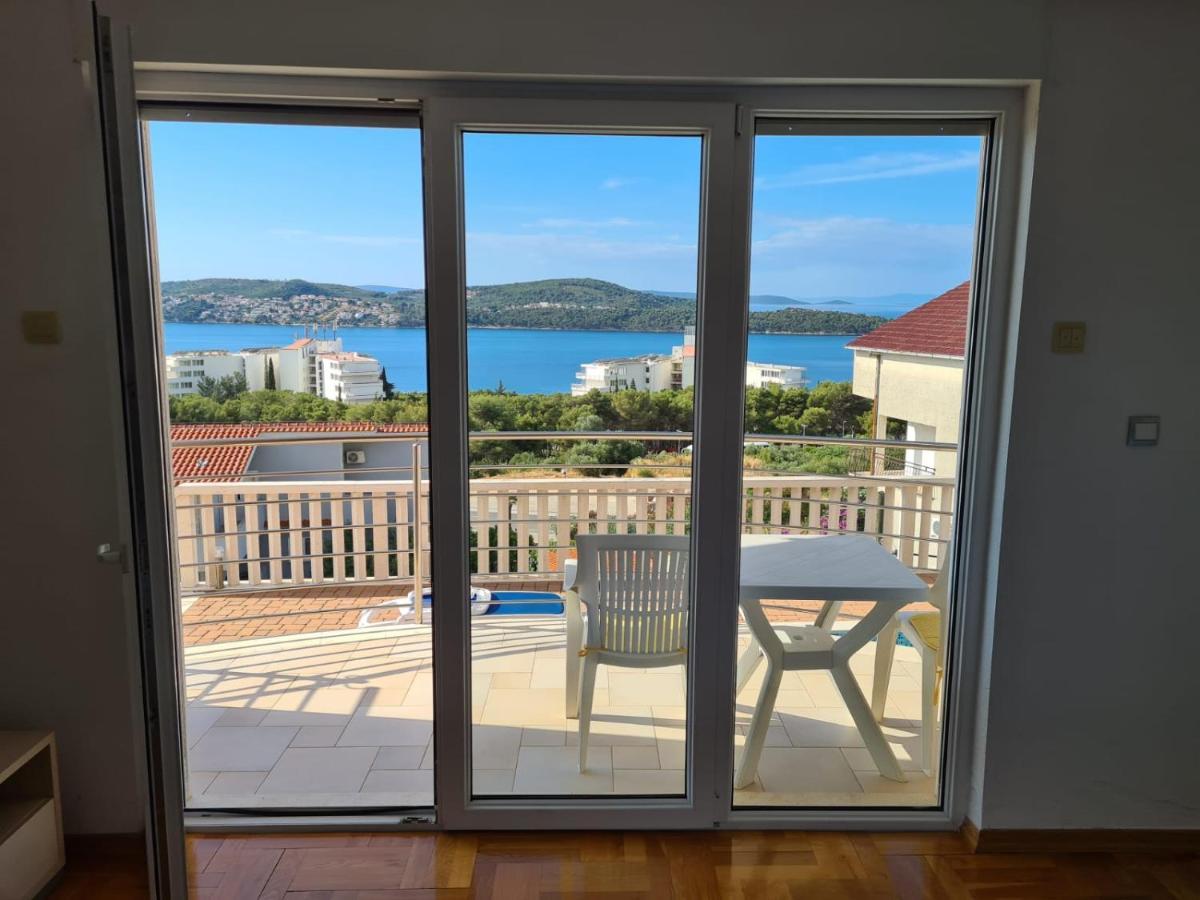 Villa Luciana Trogir Buitenkant foto
